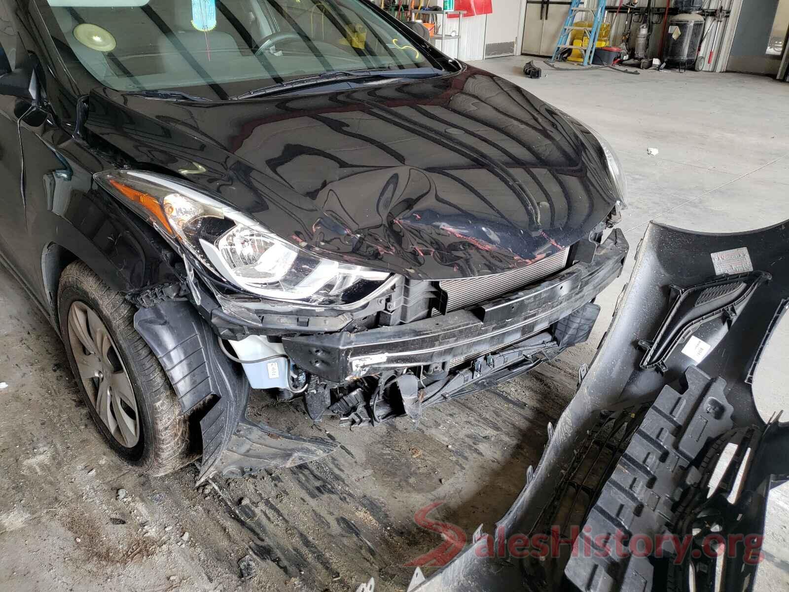 5NPDH4AE9GH781822 2016 HYUNDAI ELANTRA