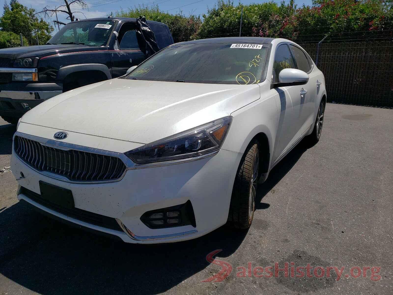 KNALC4J16H5083836 2017 KIA CADENZA