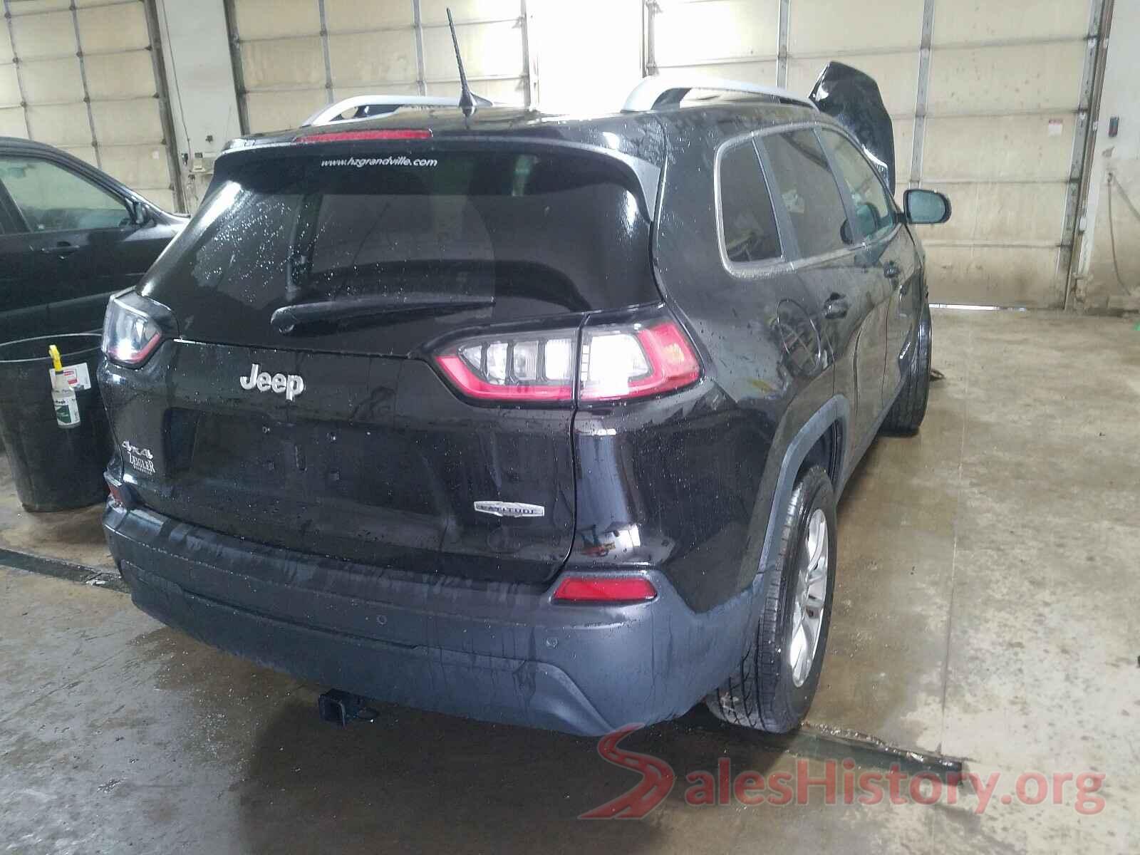 1C4PJMLB3KD303205 2019 JEEP CHEROKEE