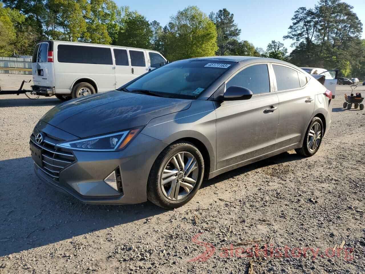 5NPD84LF8KH485253 2019 HYUNDAI ELANTRA