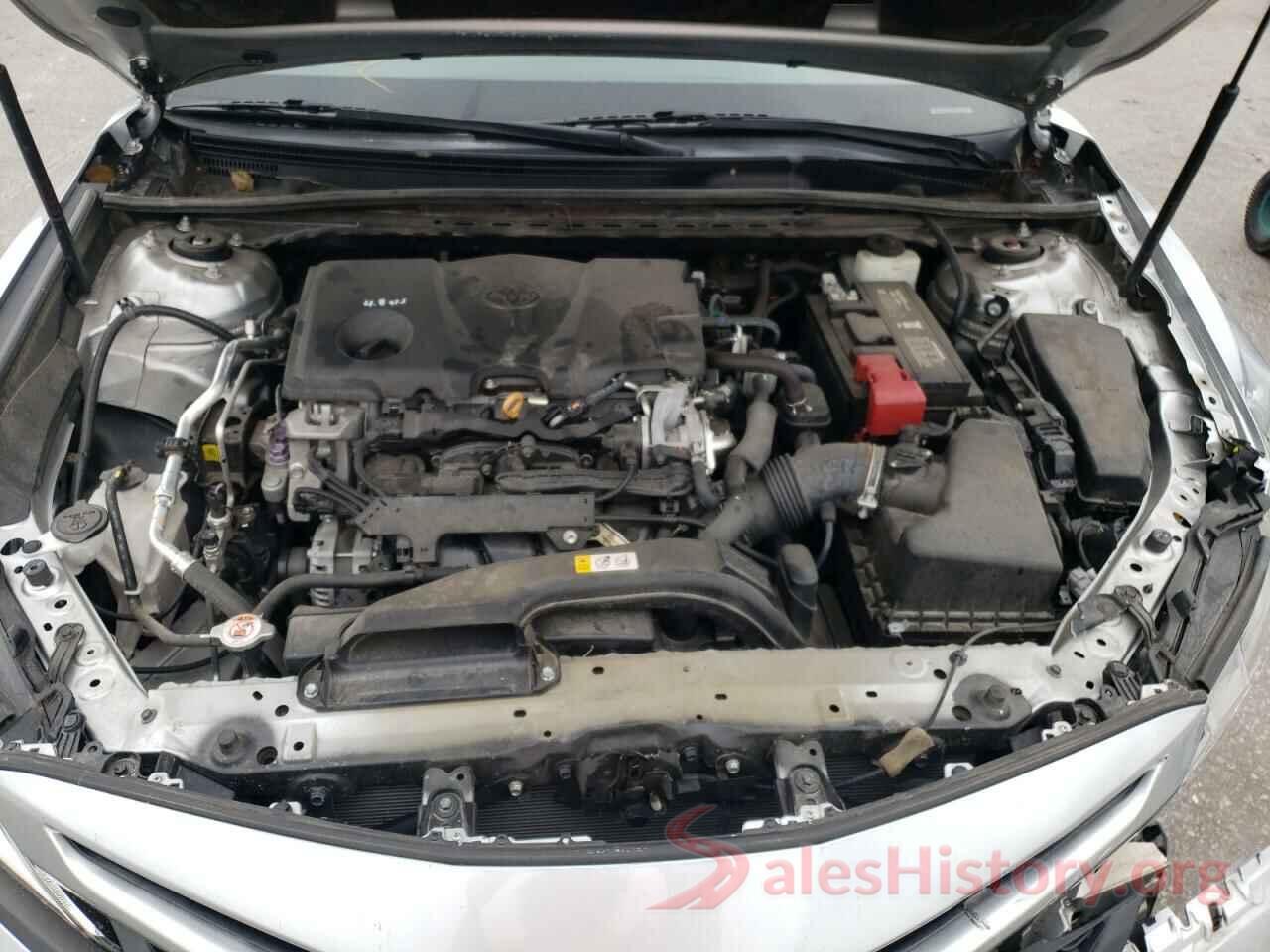 4T1B11HK8JU079165 2018 TOYOTA CAMRY