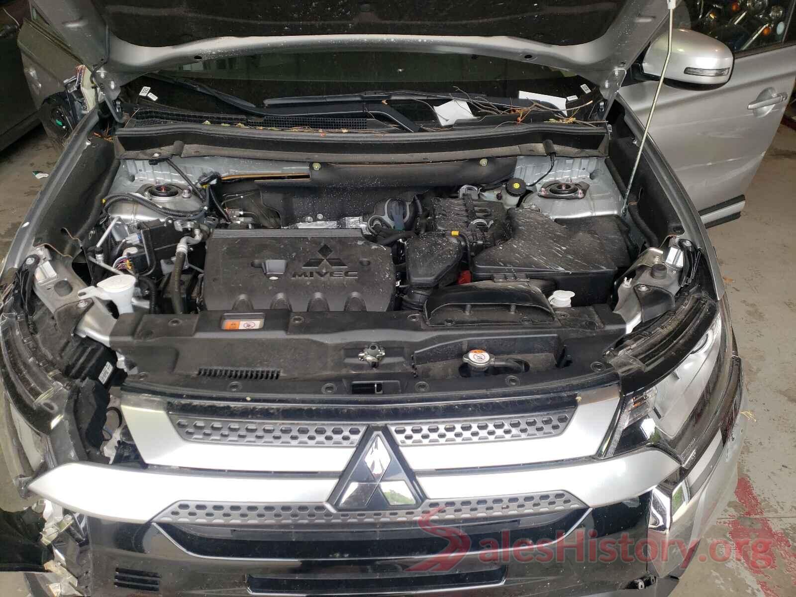 JA4AD3A36LJ000600 2020 MITSUBISHI OUTLANDER