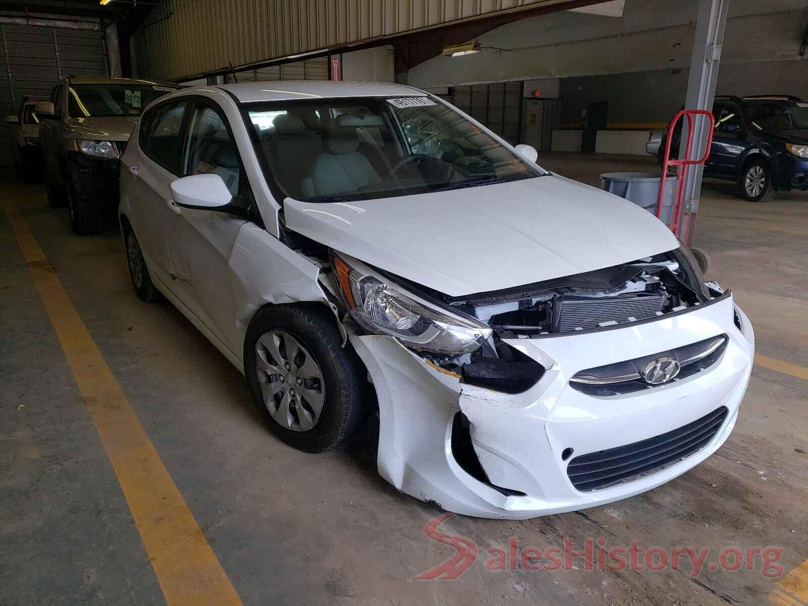 KMHCT5AE2HU320495 2017 HYUNDAI ACCENT