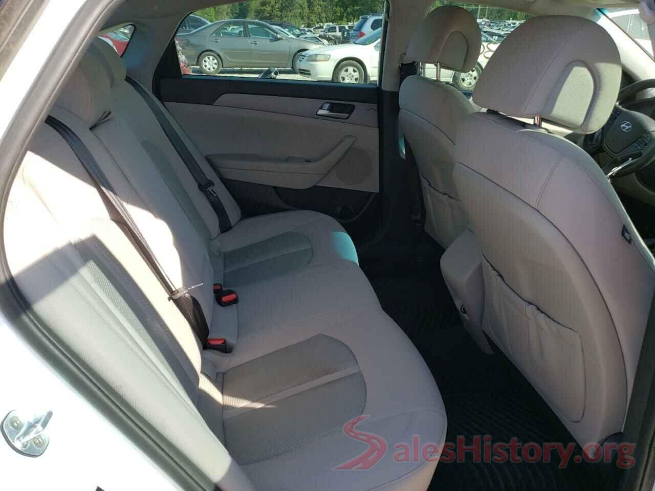 5NPE24AF8HH592675 2017 HYUNDAI SONATA