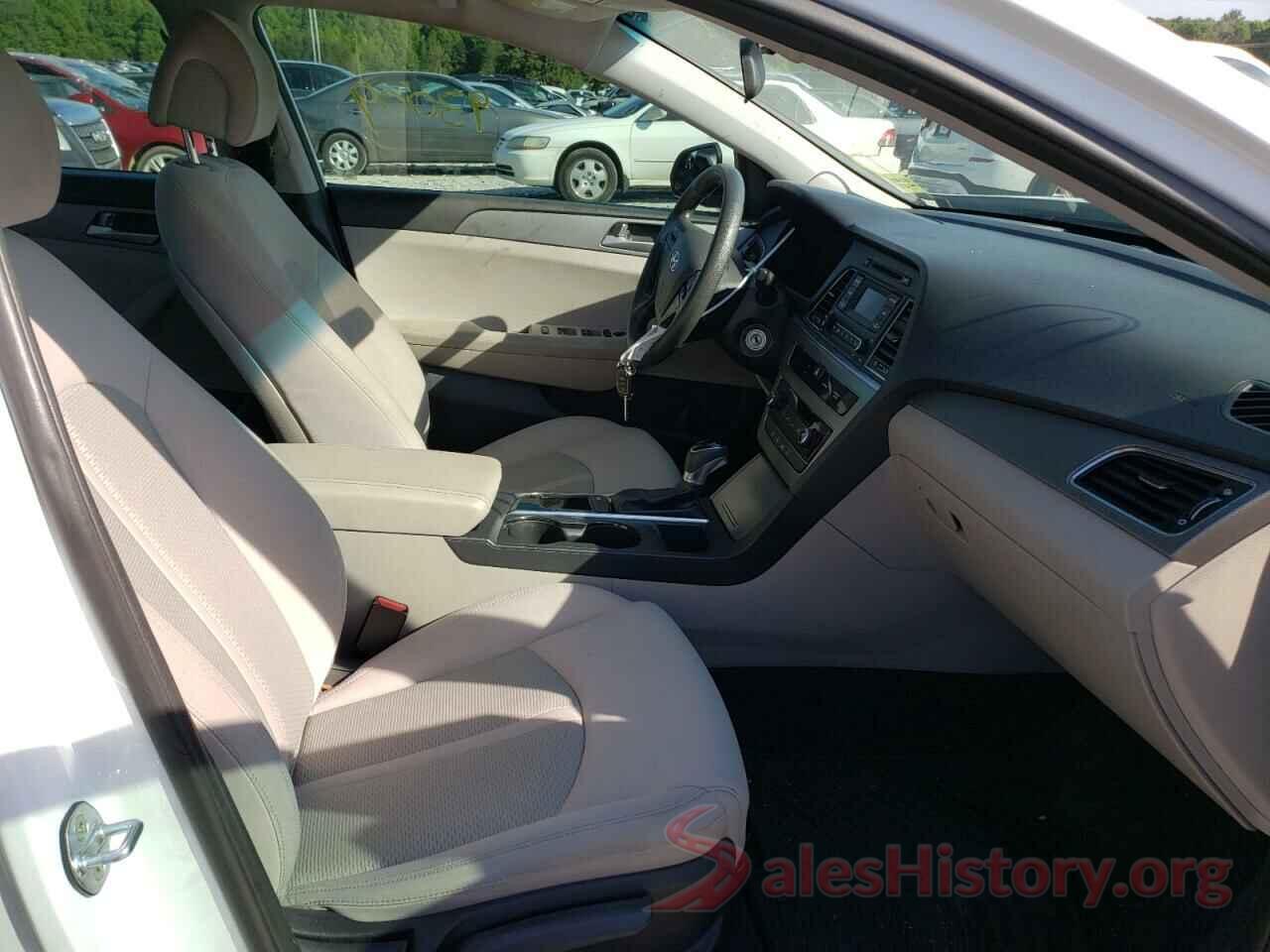 5NPE24AF8HH592675 2017 HYUNDAI SONATA