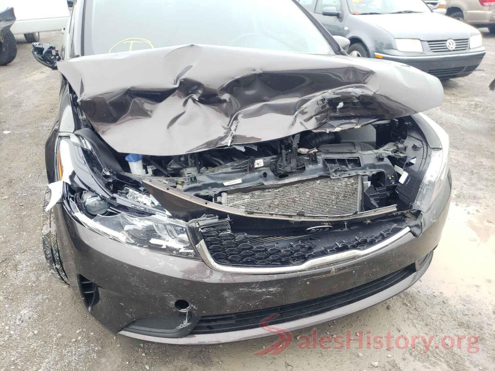 3KPFK4A74JE189137 2018 KIA FORTE