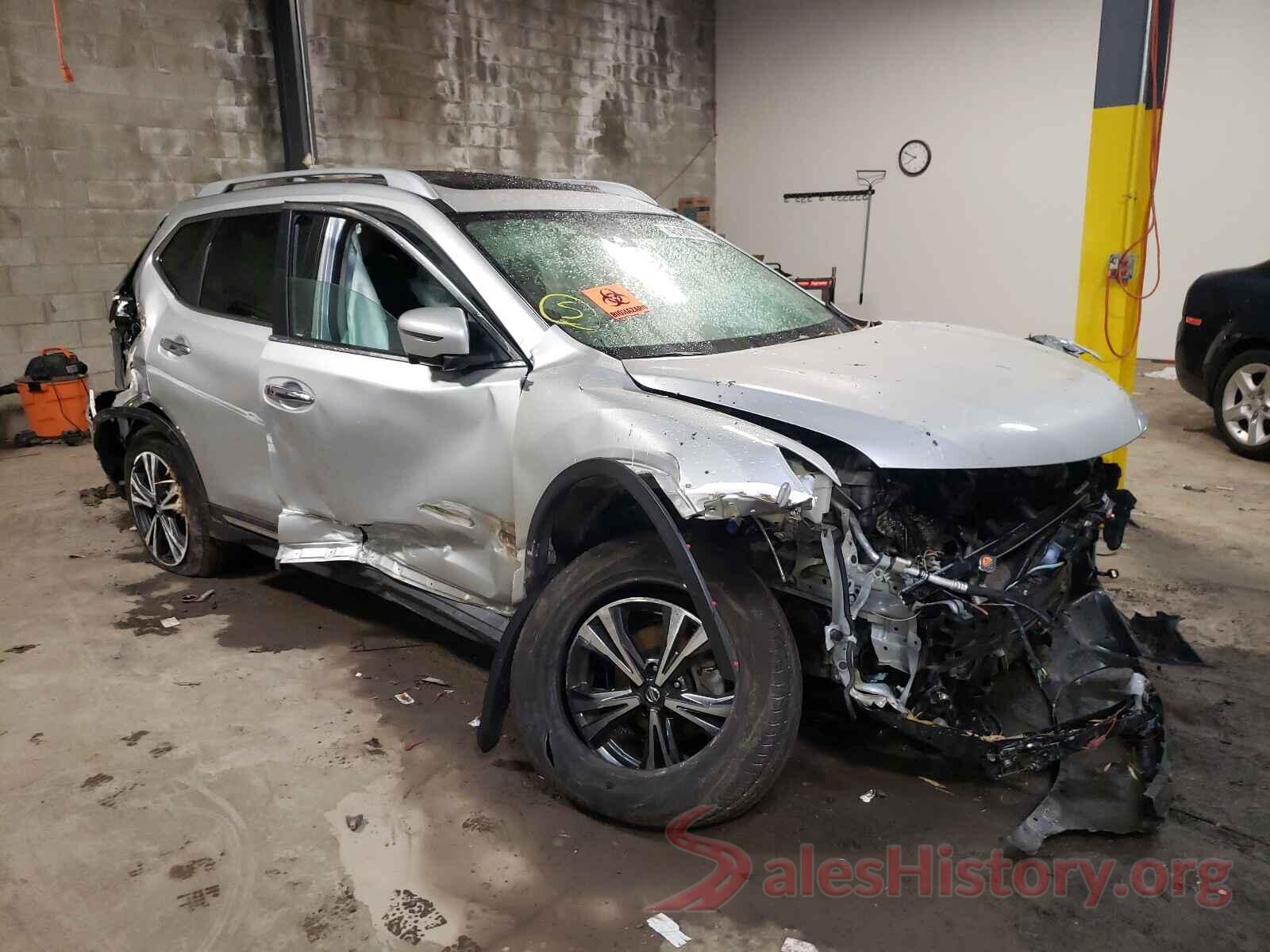 5N1AT2MV6HC826080 2017 NISSAN ROGUE