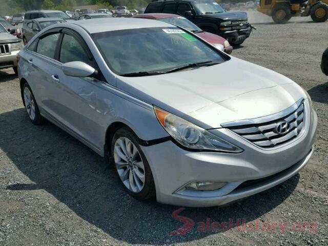 5NPEC4AC1BH098944 2011 HYUNDAI SONATA