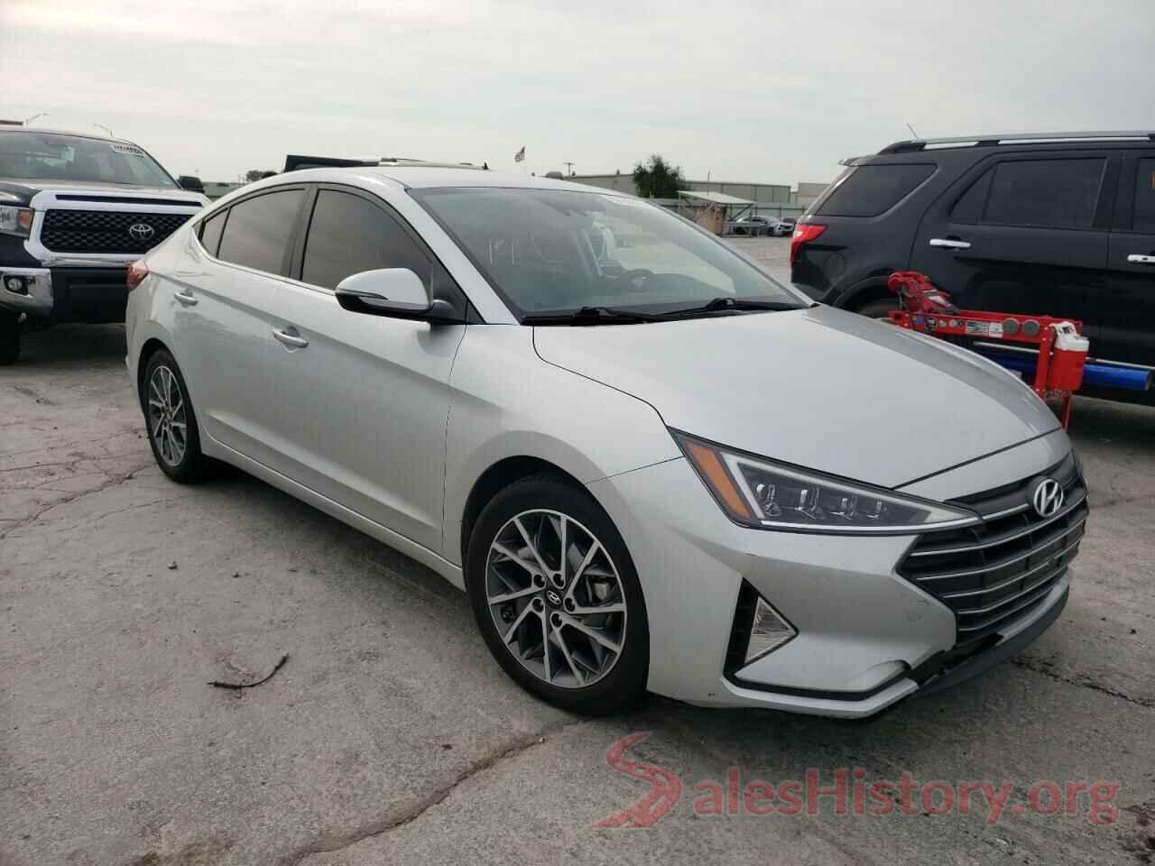 KMHD84LF1KU854732 2019 HYUNDAI ELANTRA