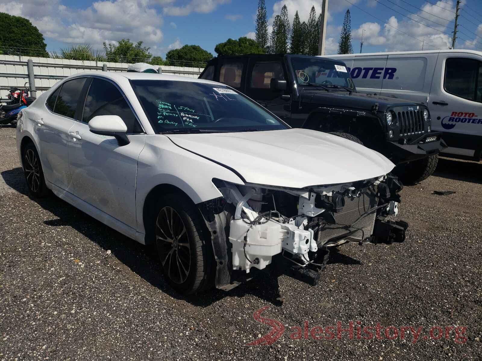 4T1B11HKXKU754340 2019 TOYOTA CAMRY