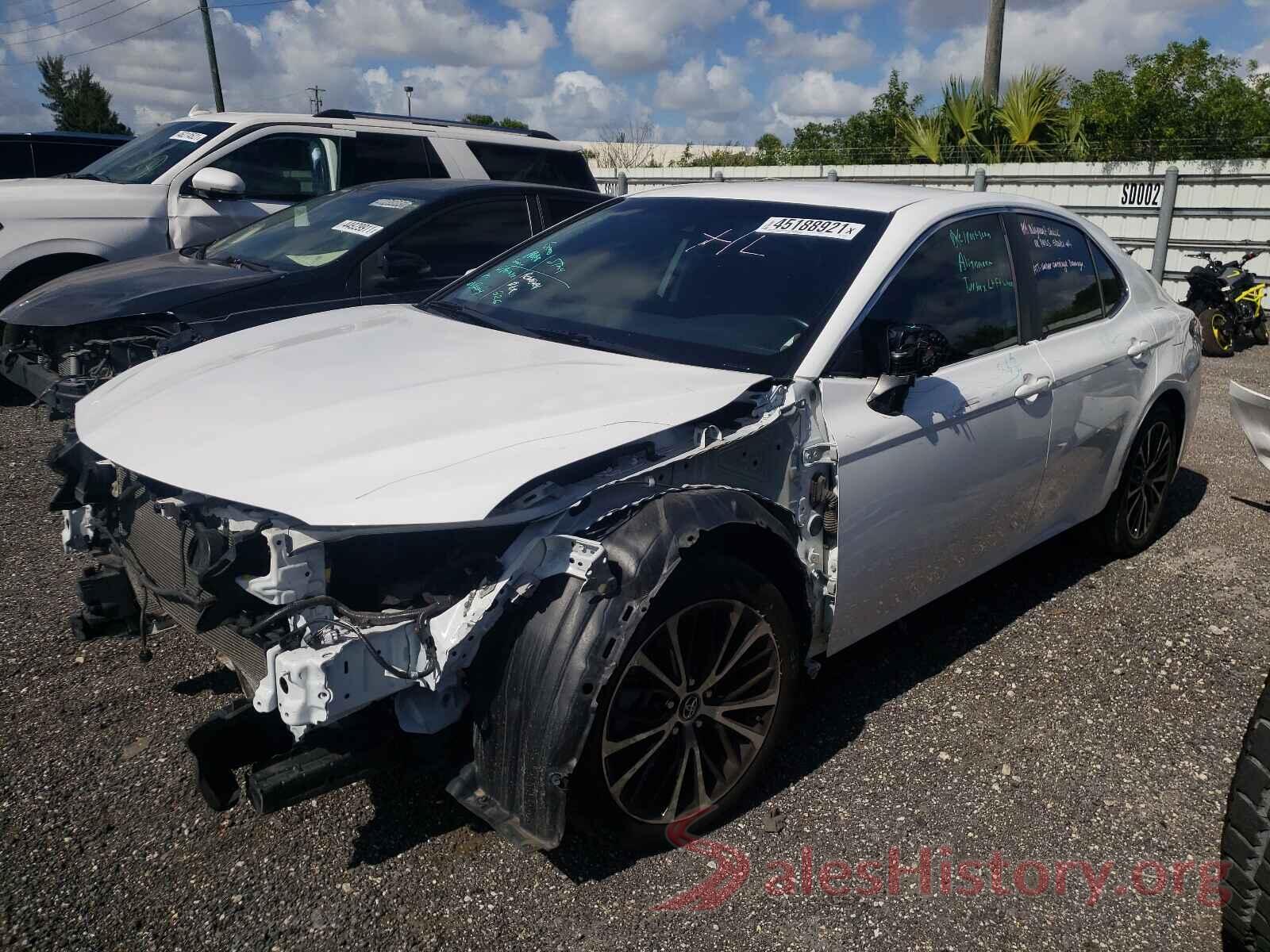 4T1B11HKXKU754340 2019 TOYOTA CAMRY