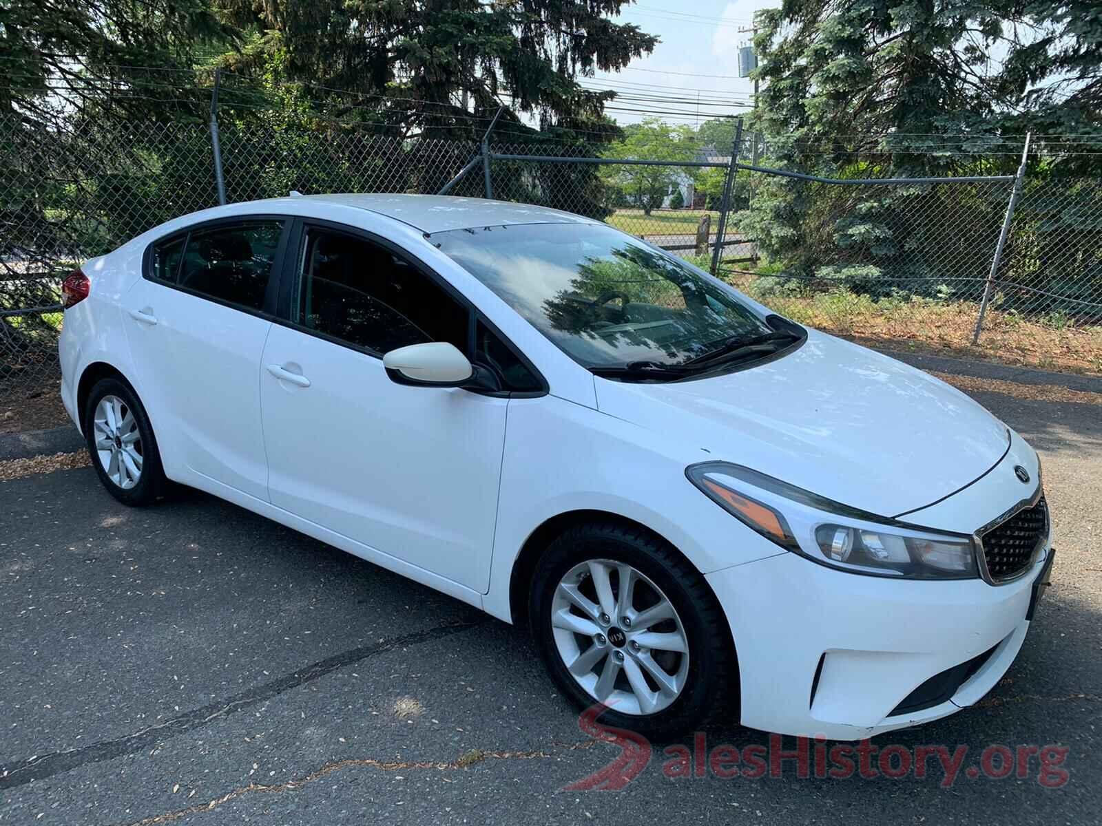 3KPFL4A7XHE009408 2017 KIA FORTE