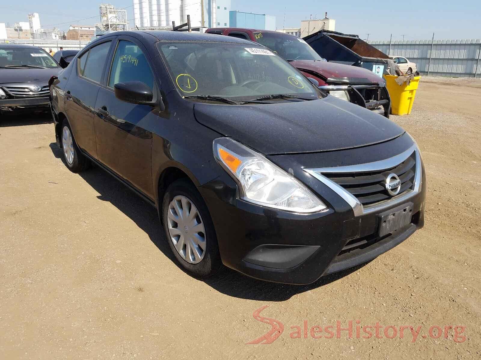 3N1CN7AP8HL821660 2017 NISSAN VERSA