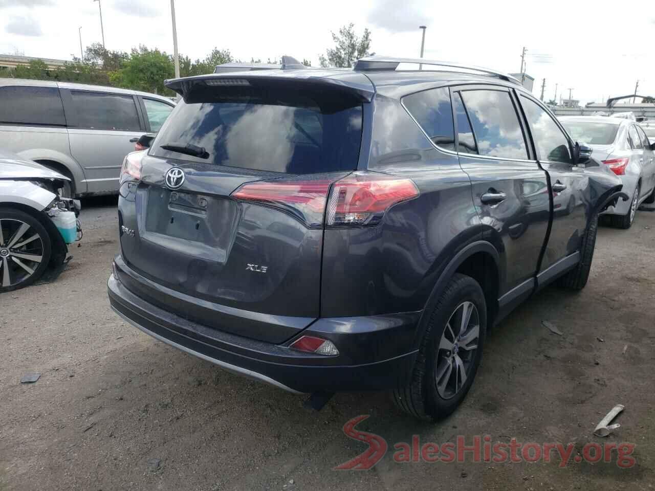 2T3WFREV0JW488672 2018 TOYOTA RAV4