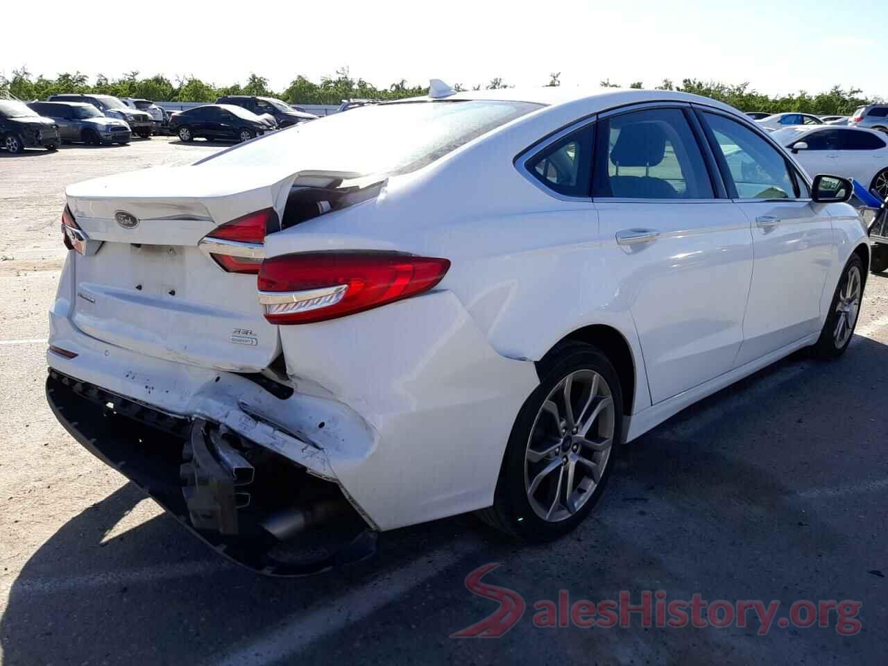 3FA6P0CD6KR150692 2019 FORD FUSION