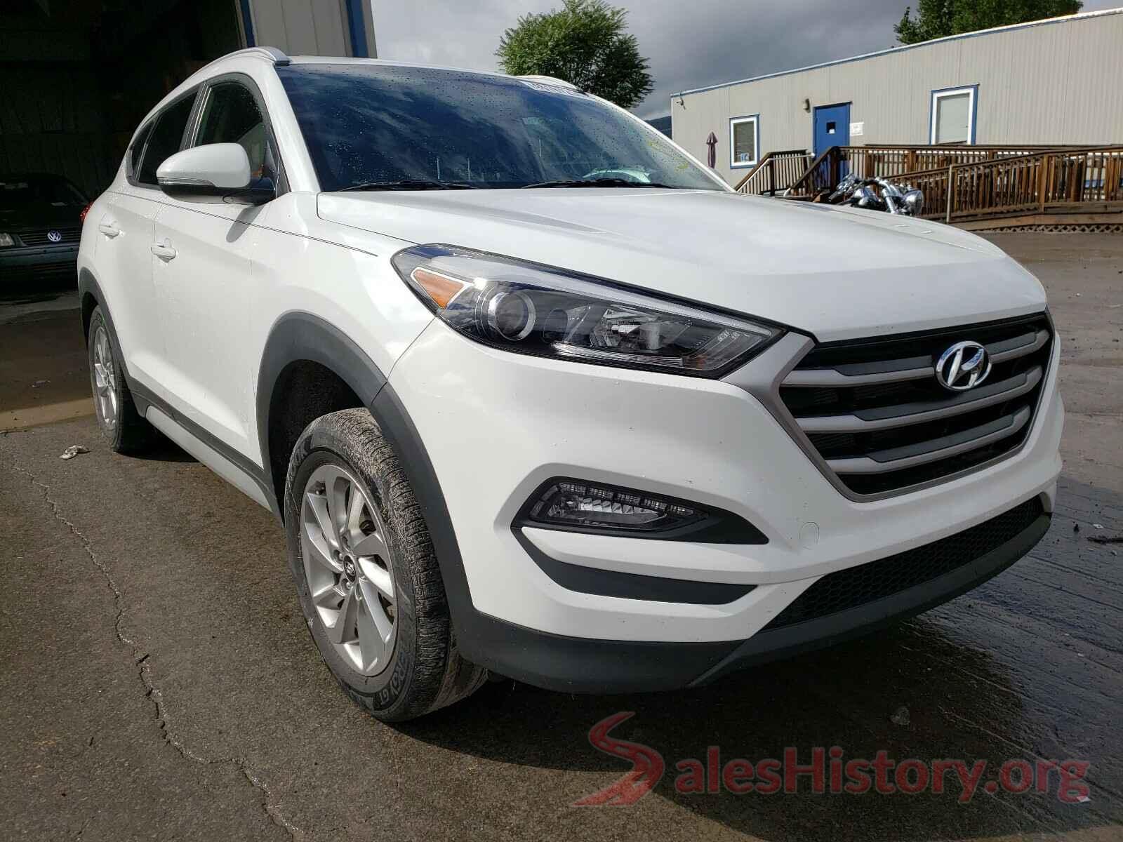 KM8J3CA44JU627613 2018 HYUNDAI TUCSON