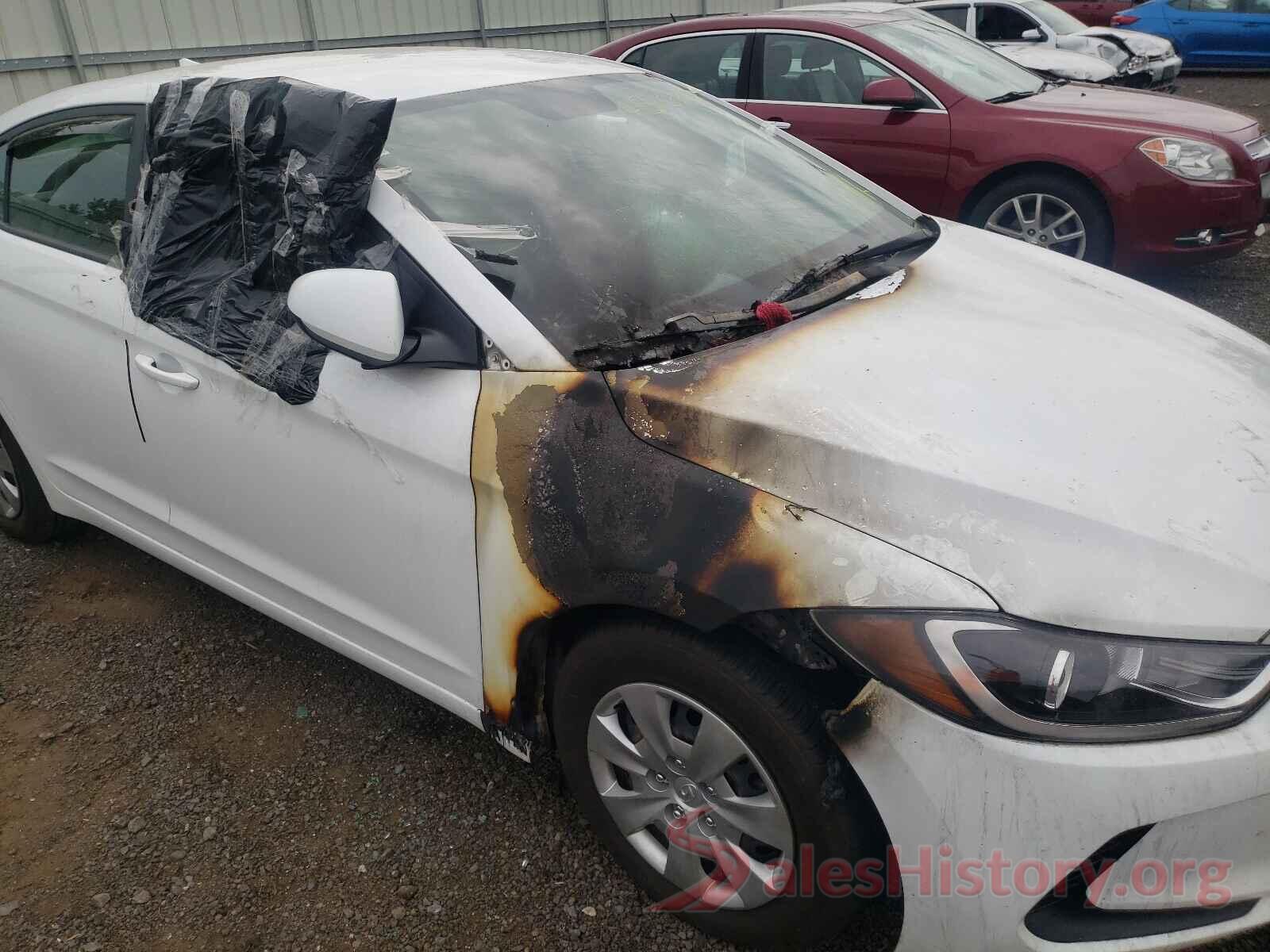 5NPD74LF9HH100262 2017 HYUNDAI ELANTRA