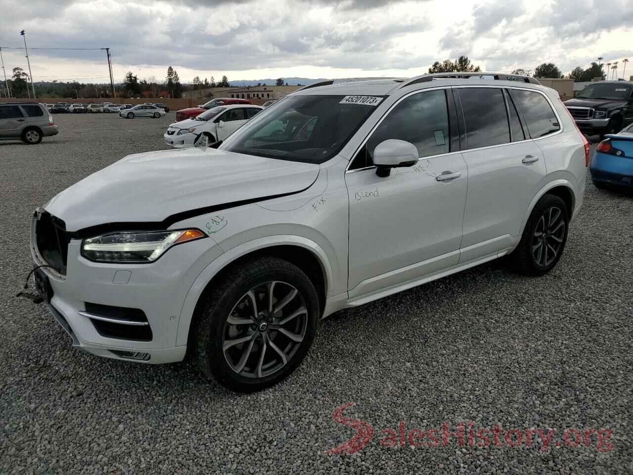 YV4A22PK3J1369817 2018 VOLVO XC90