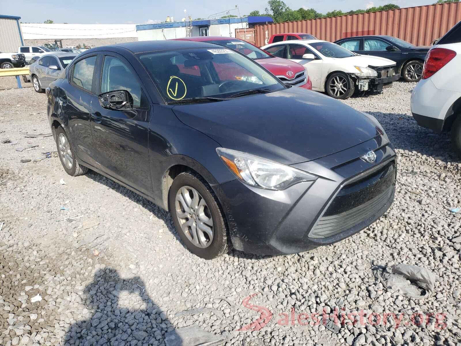 3MYDLBYV2HY147671 2017 TOYOTA YARIS