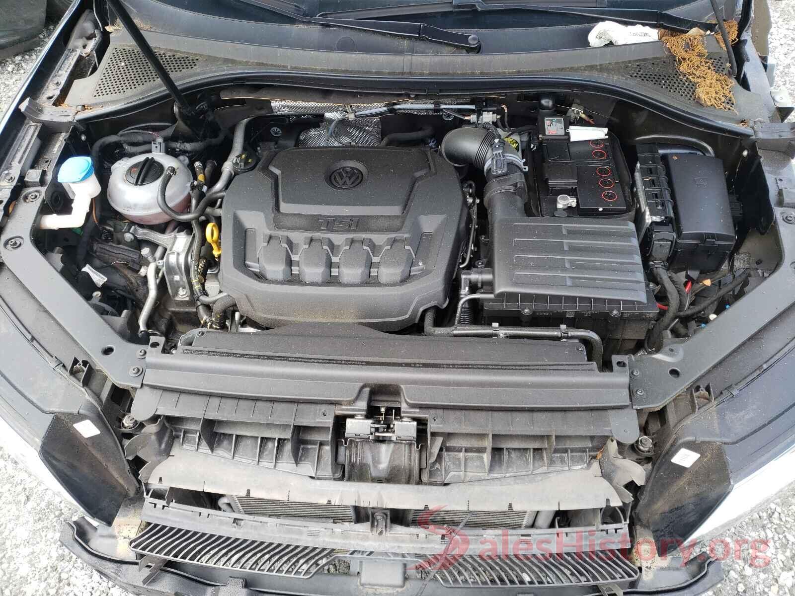 3VV3B7AX5JM000877 2018 VOLKSWAGEN TIGUAN