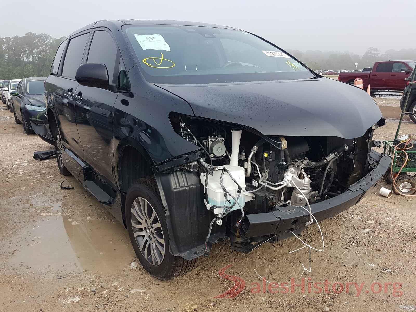 5TDYZ3DC7JS919491 2018 TOYOTA SIENNA