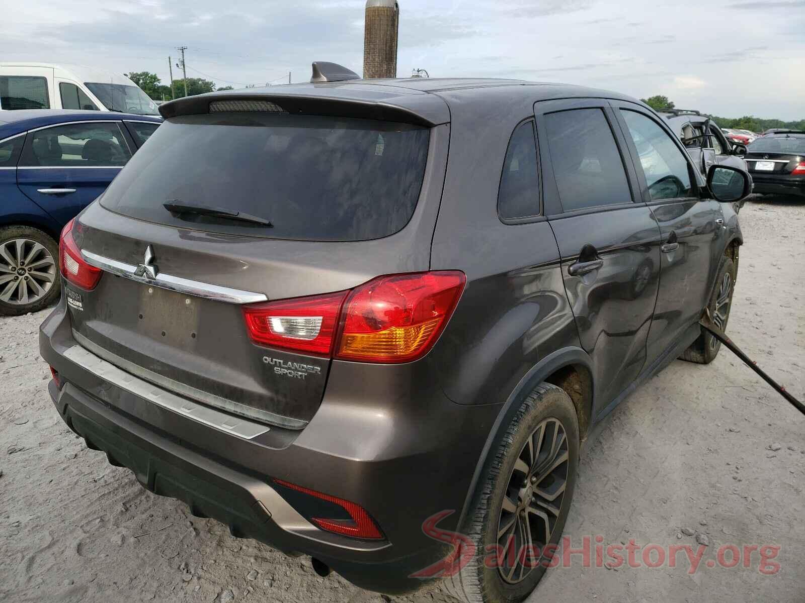 JA4AP3AUXJZ006527 2018 MITSUBISHI OUTLANDER