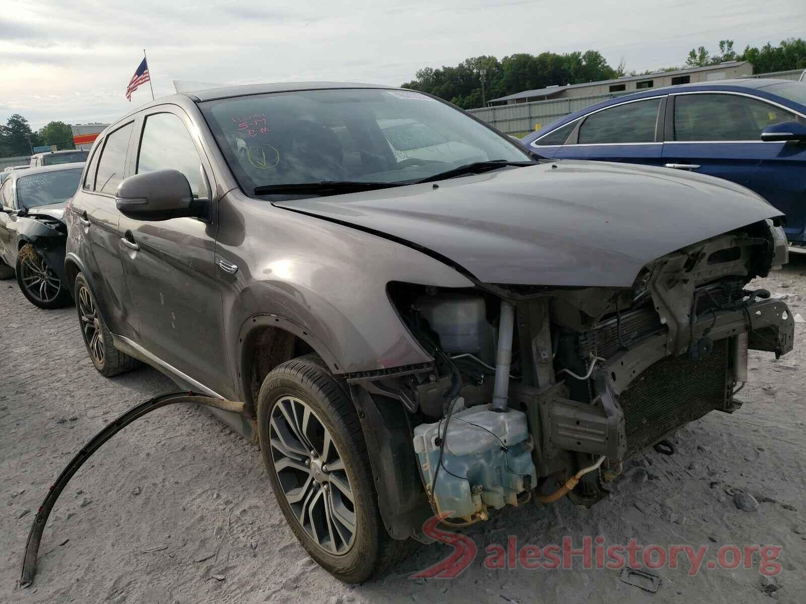 JA4AP3AUXJZ006527 2018 MITSUBISHI OUTLANDER