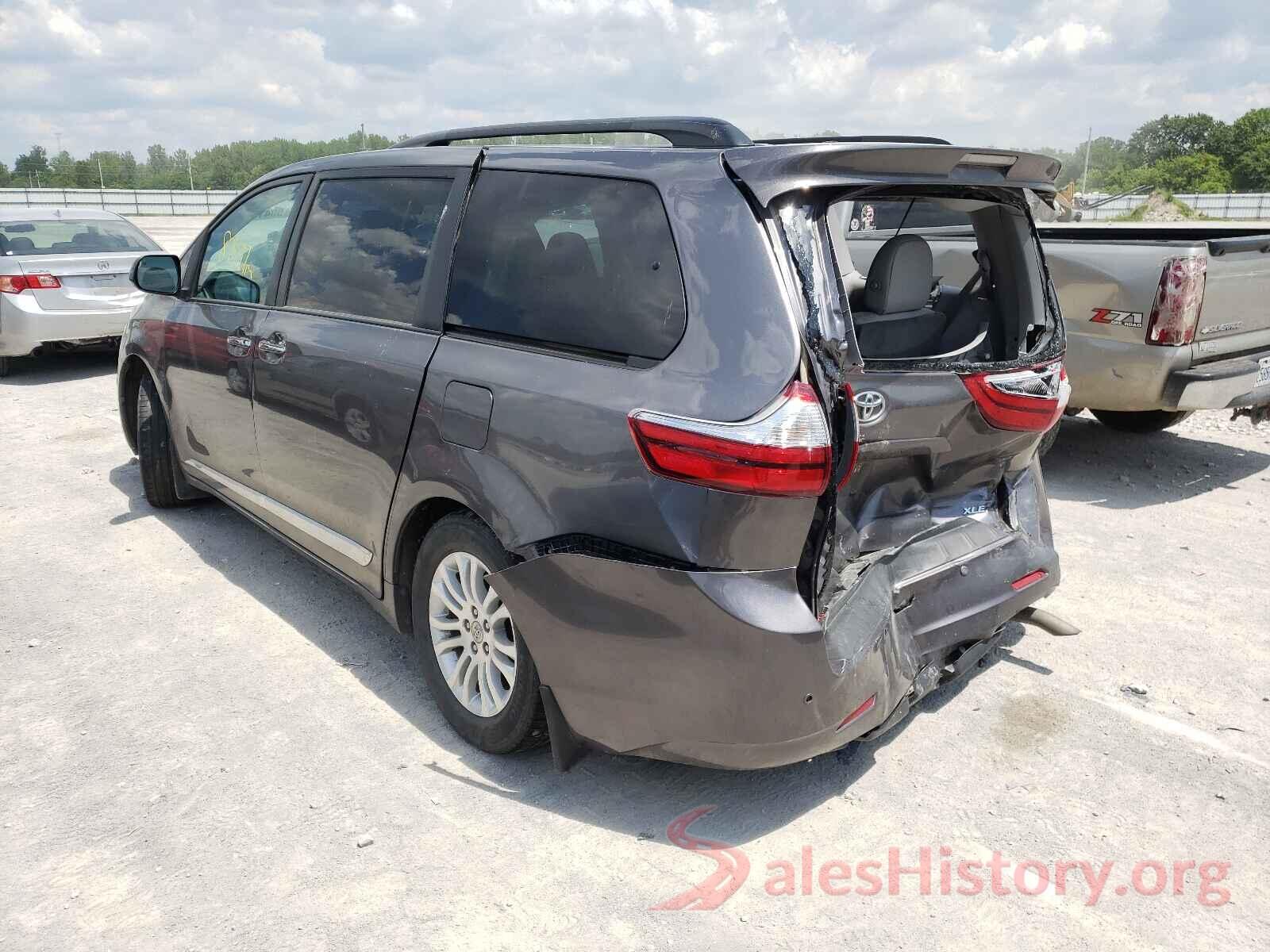 5TDYZ3DC4HS880384 2017 TOYOTA SIENNA