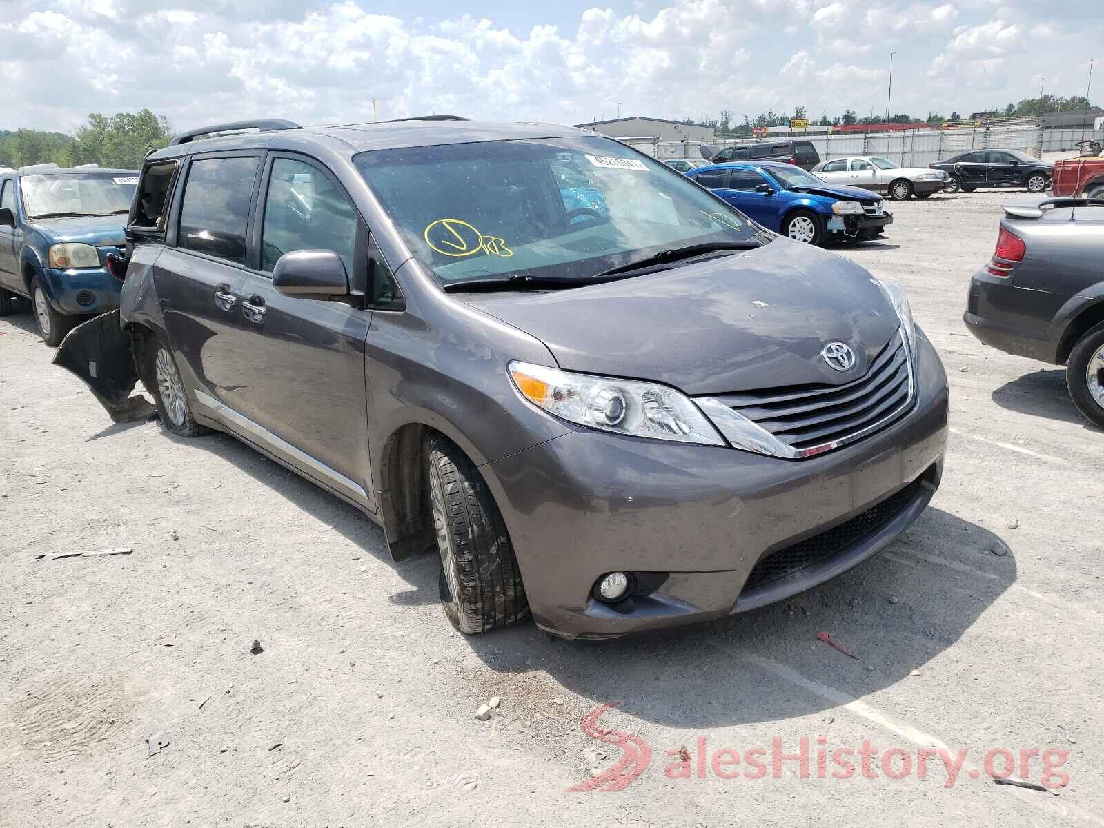 5TDYZ3DC4HS880384 2017 TOYOTA SIENNA