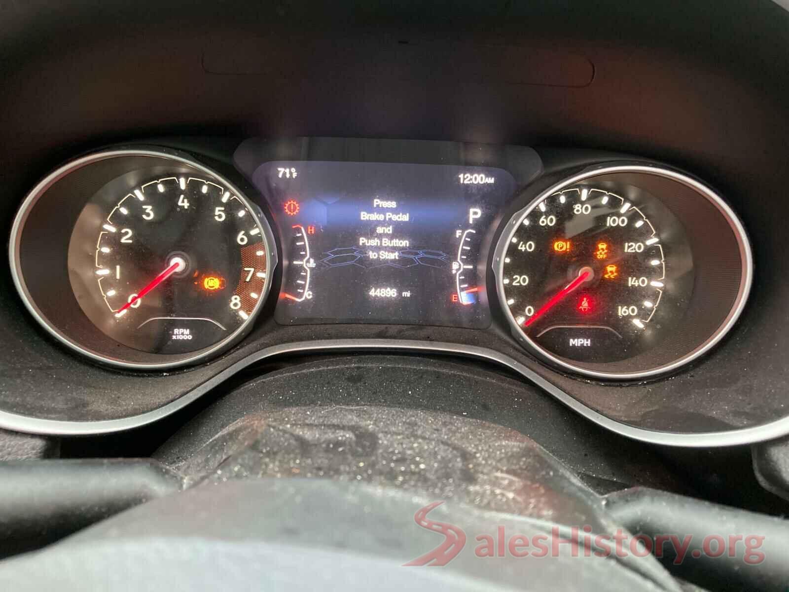 3C4NJCBB2JT165569 2018 JEEP COMPASS