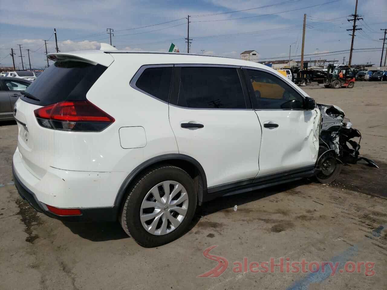 KNMAT2MT7JP590007 2018 NISSAN ROGUE