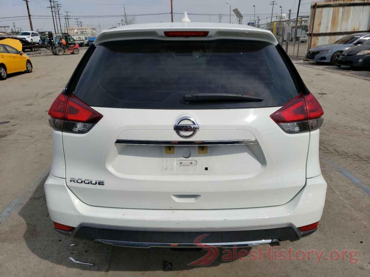 KNMAT2MT7JP590007 2018 NISSAN ROGUE