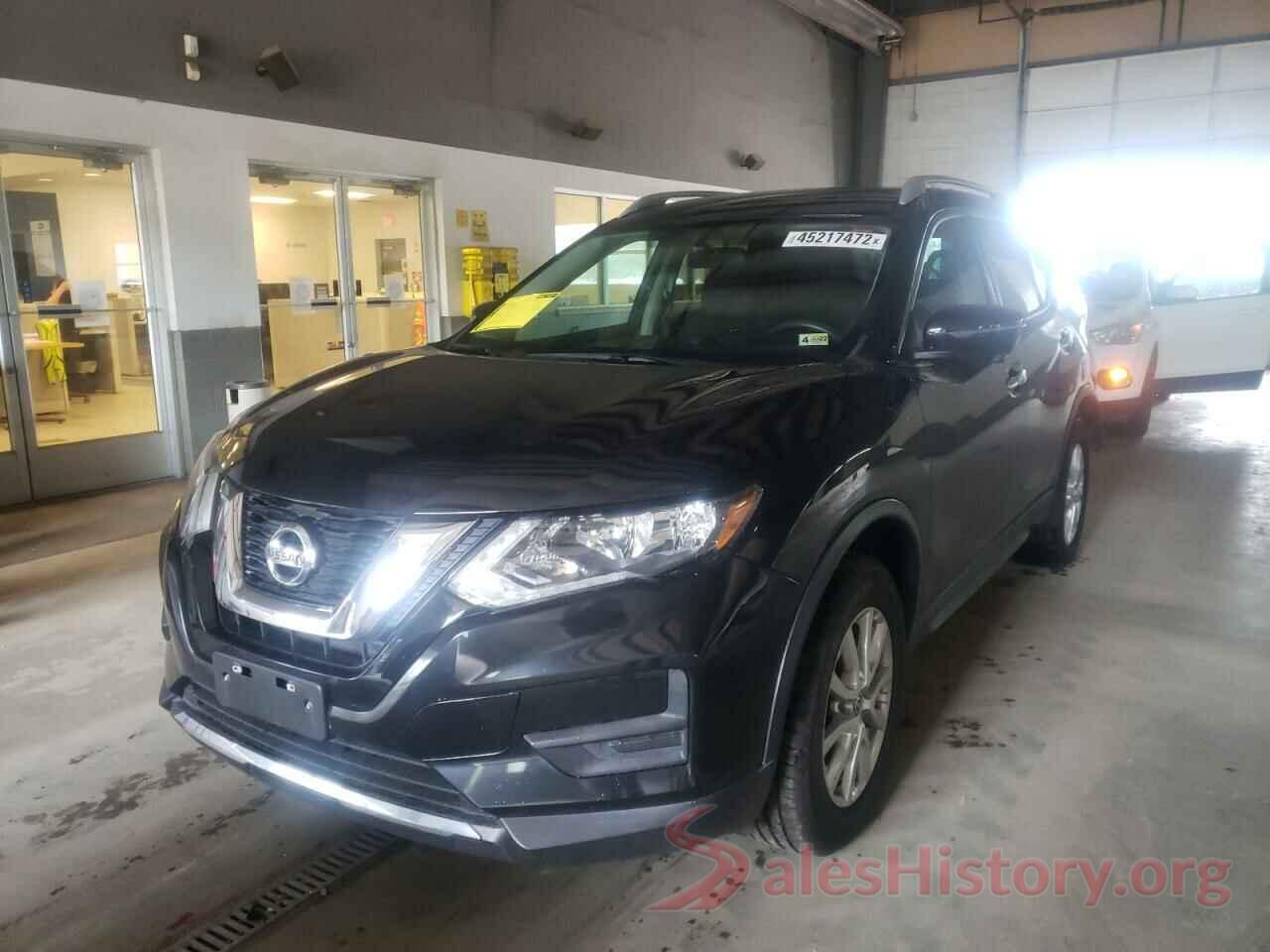 5N1AT2MV8HC793597 2017 NISSAN ROGUE