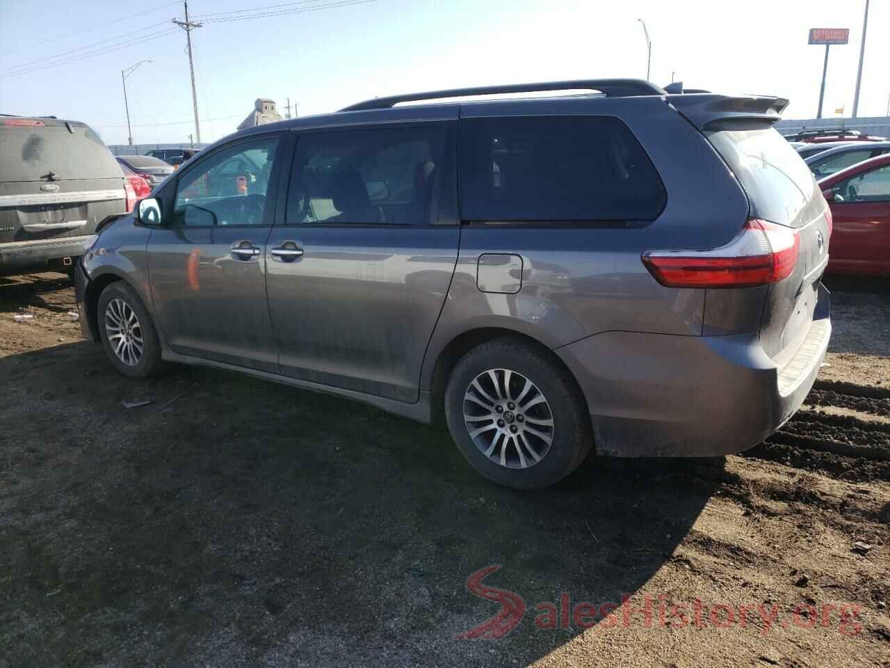 5TDYZ3DC7KS011916 2019 TOYOTA SIENNA