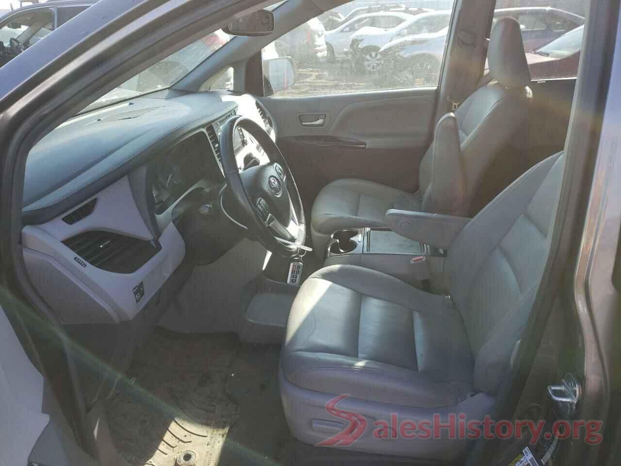 5TDYZ3DC7KS011916 2019 TOYOTA SIENNA