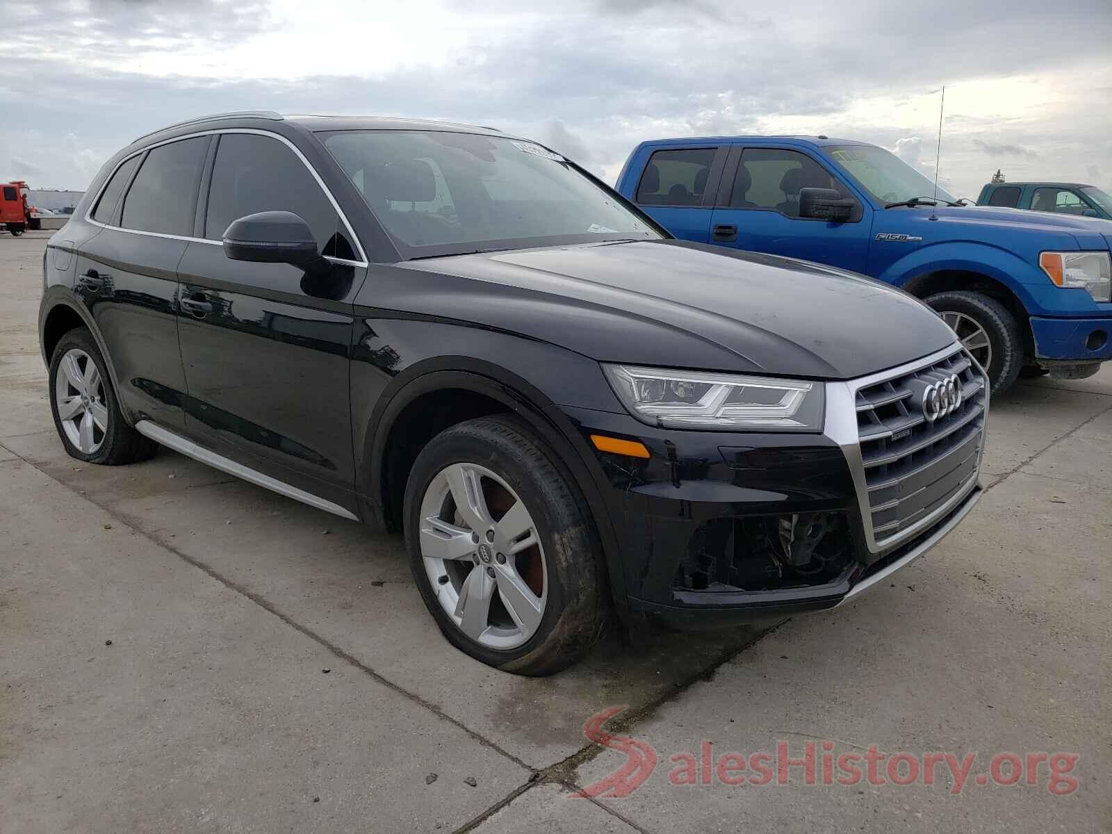 WA1BNAFY0J2101472 2018 AUDI Q5