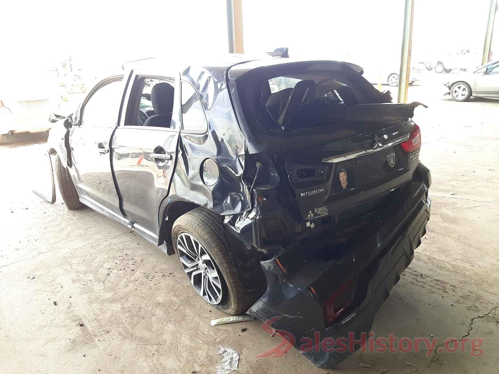 JA4AR3AU3JU008529 2018 MITSUBISHI OUTLANDER