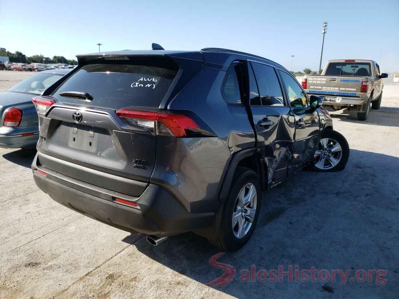 JTMP1RFV7KD015741 2019 TOYOTA RAV4