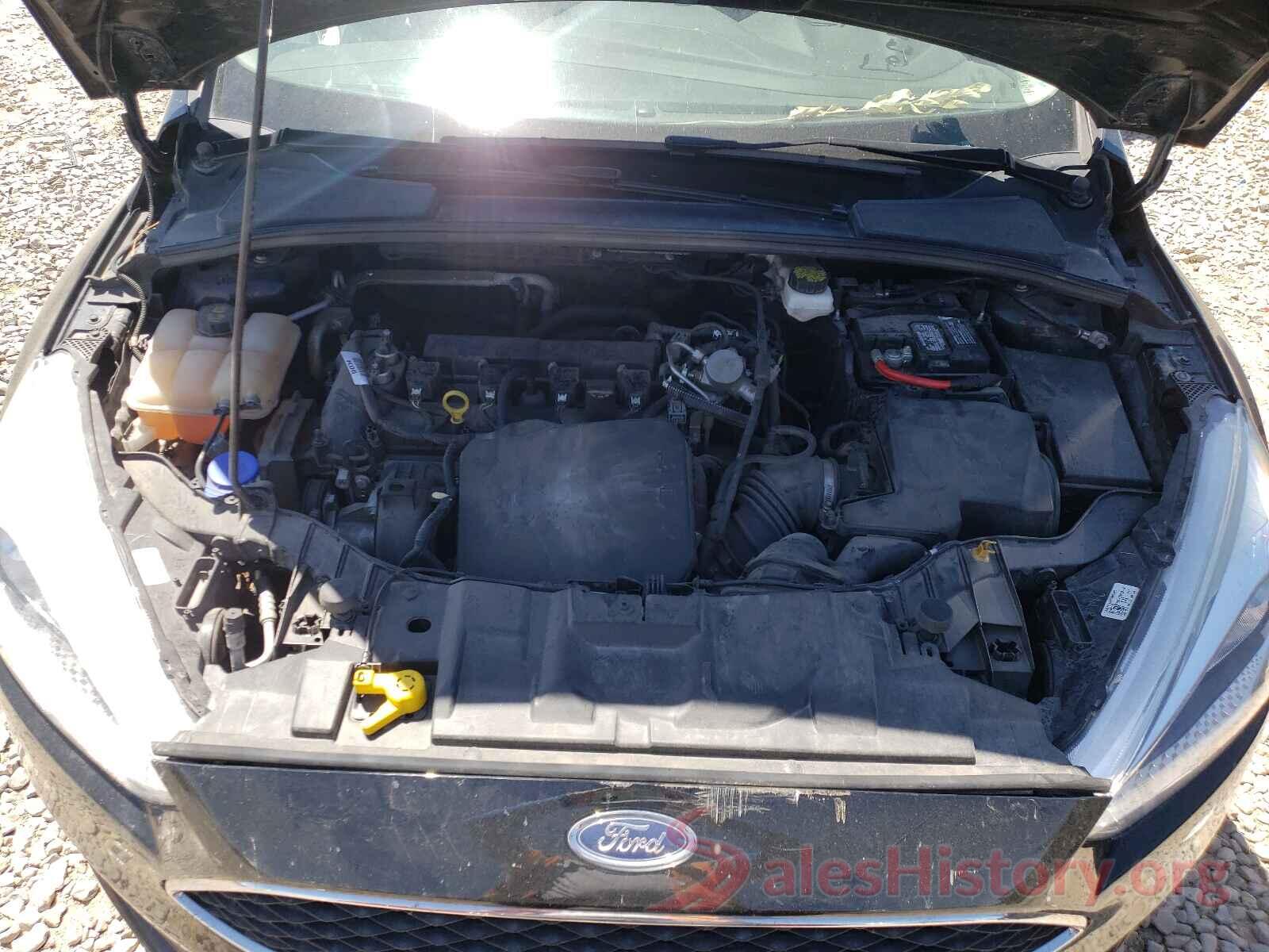 1FADP3F25JL272637 2018 FORD FOCUS