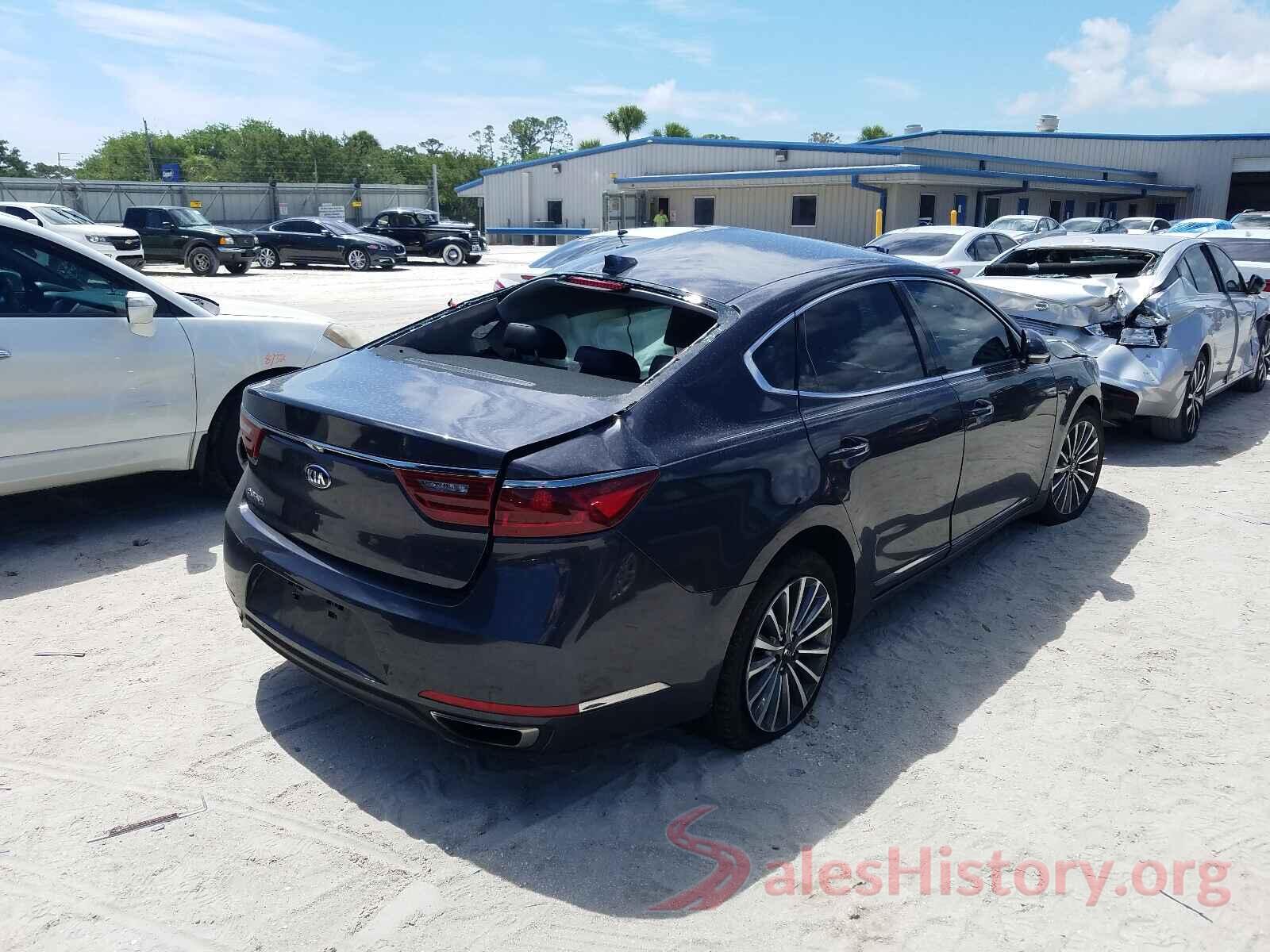 KNALB4J18J5120457 2018 KIA CADENZA