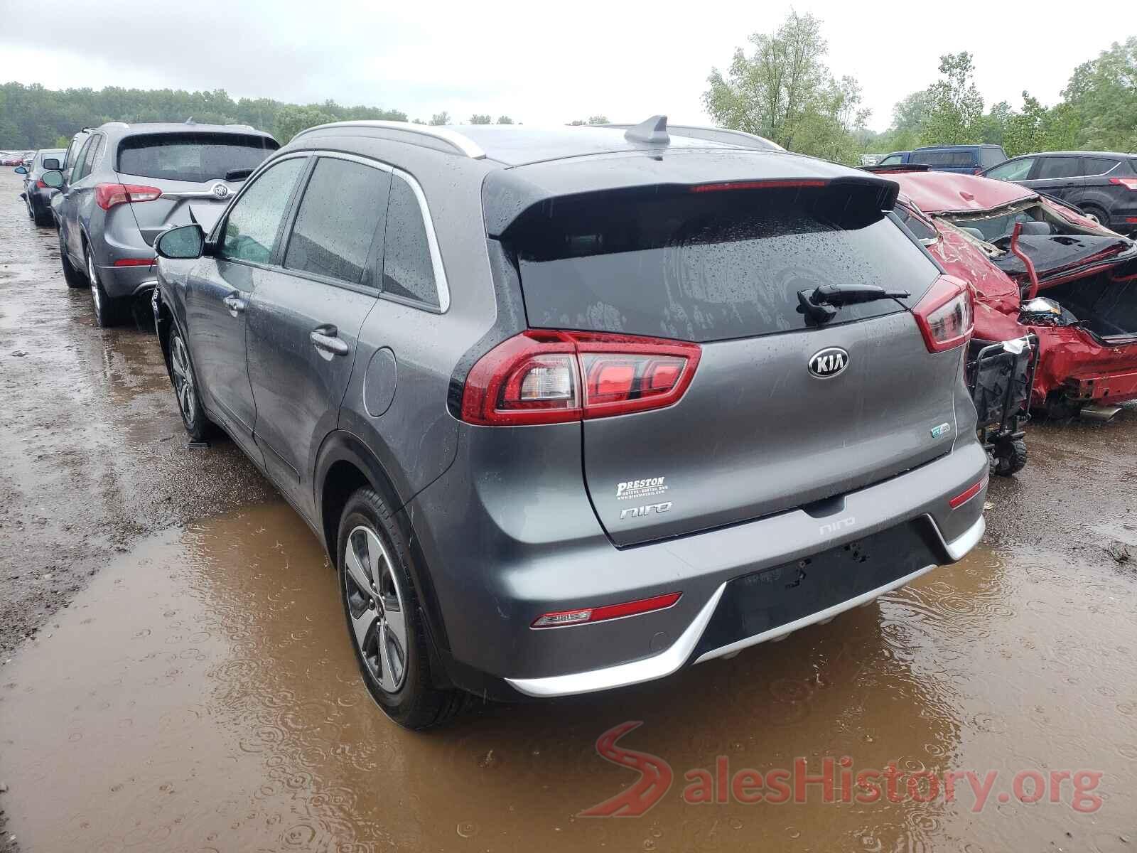 KNDCC3LC5H5086755 2017 KIA NIRO