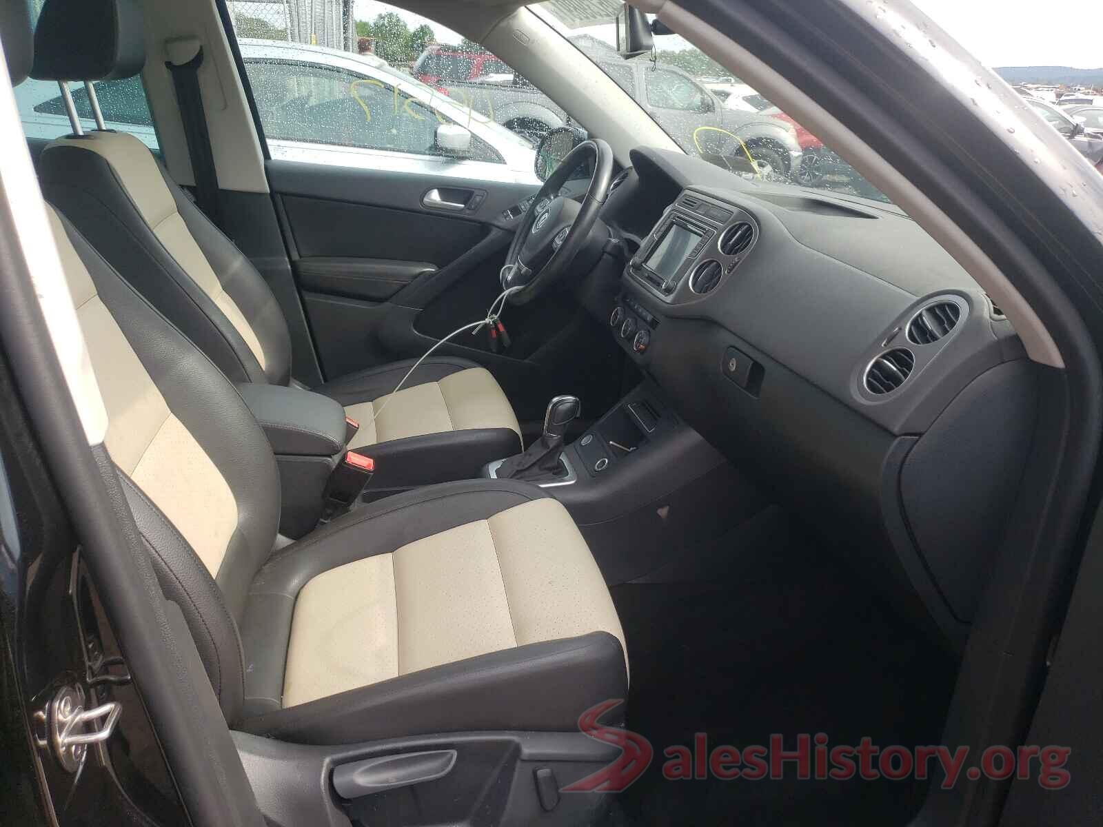 WVGSV7AX7HW500479 2017 VOLKSWAGEN TIGUAN