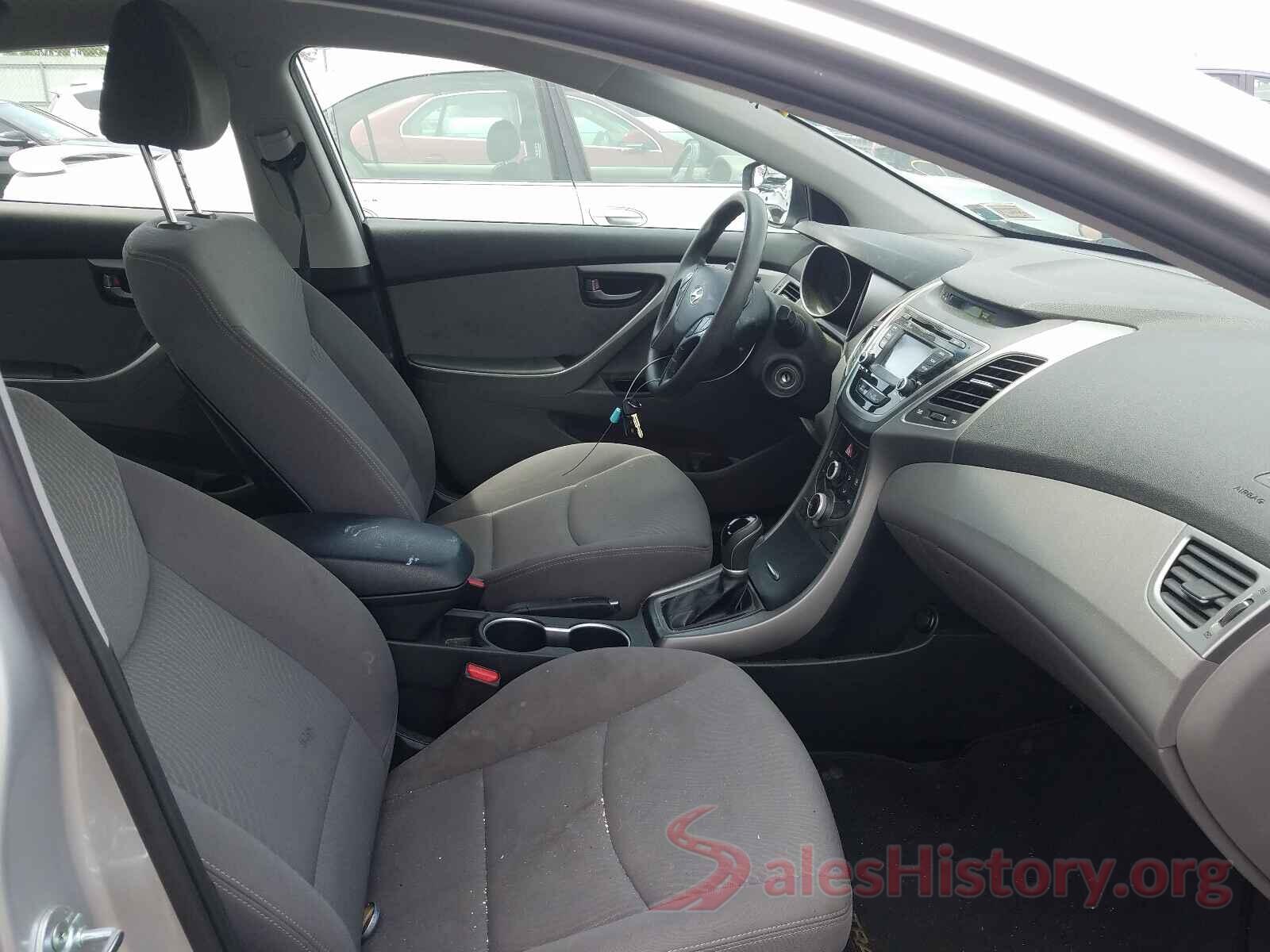 KMHDH4AE7GU575982 2016 HYUNDAI ELANTRA