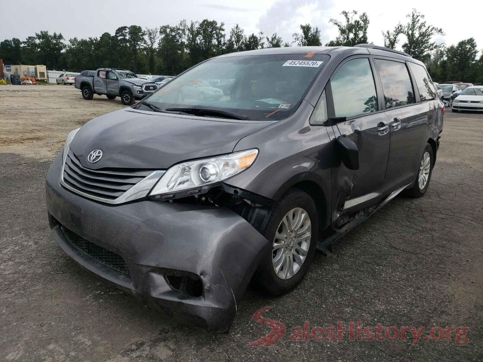 5TDYZ3DC5HS880670 2017 TOYOTA SIENNA