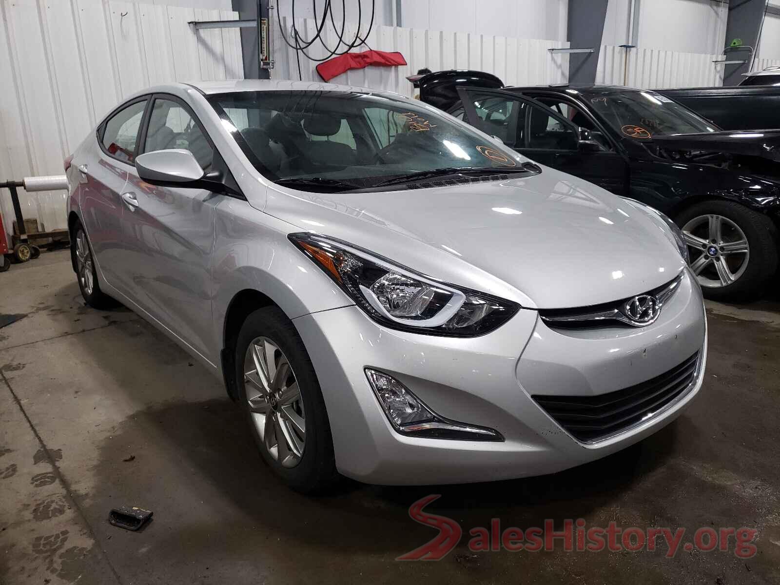 5NPDH4AE8GH733583 2016 HYUNDAI ELANTRA