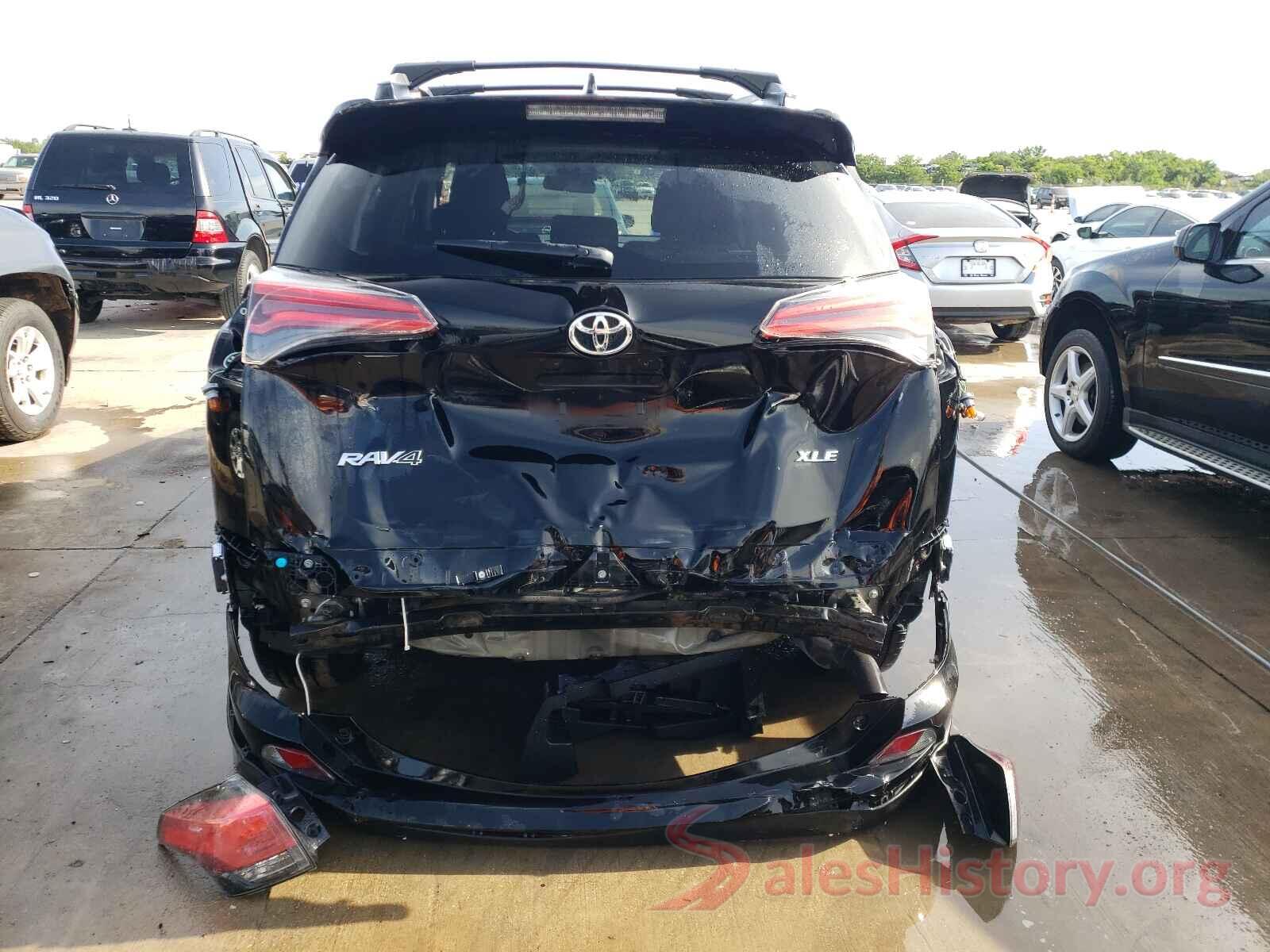 2T3WFREV0JW423143 2018 TOYOTA RAV4