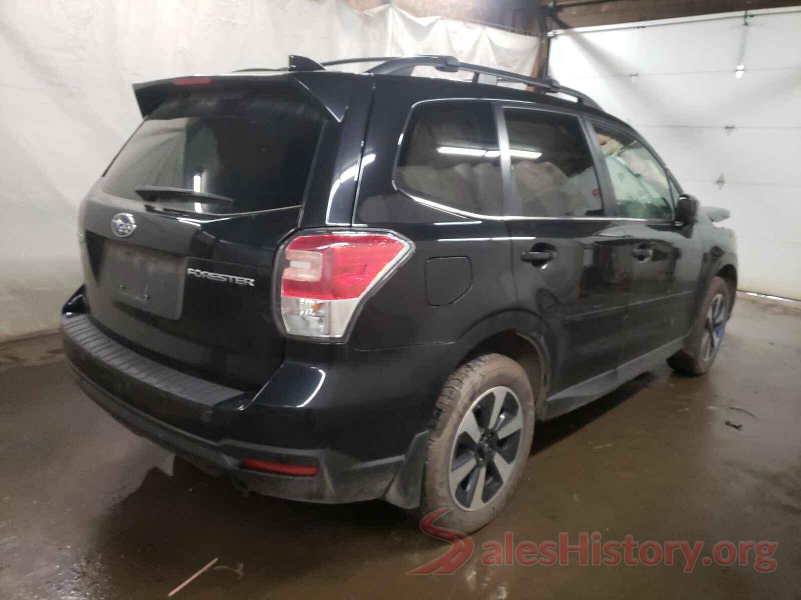 JF2SJARC2JH587900 2018 SUBARU FORESTER