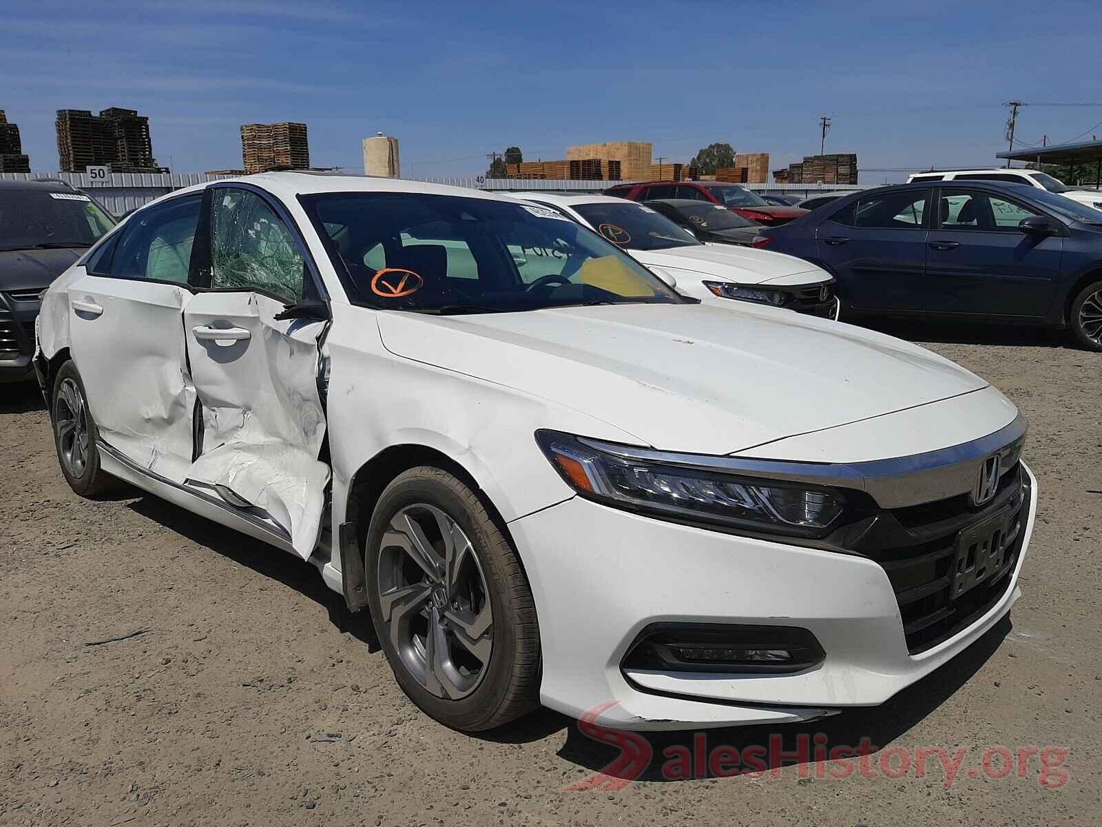 1HGCV1F44JA002863 2018 HONDA ACCORD