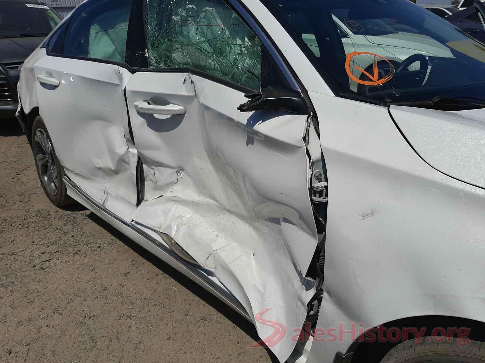 1HGCV1F44JA002863 2018 HONDA ACCORD