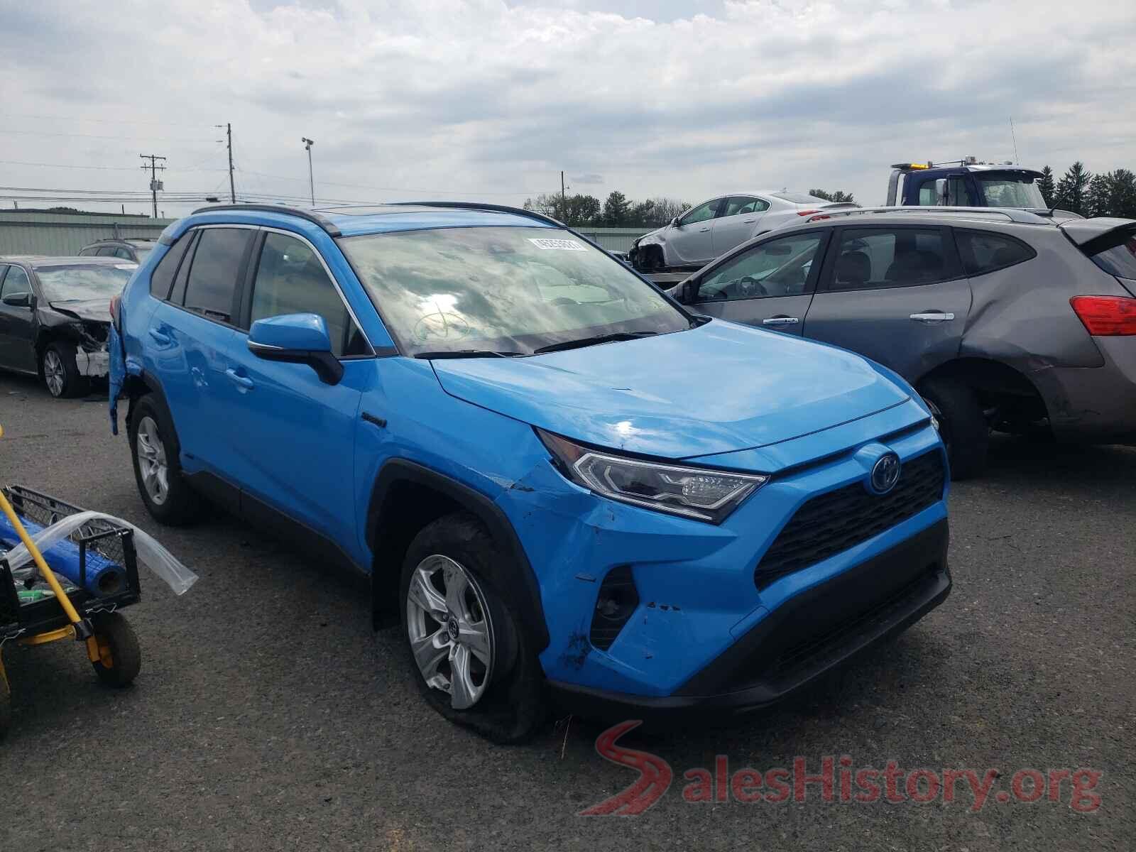 JTMRWRFV2KD033185 2019 TOYOTA RAV4